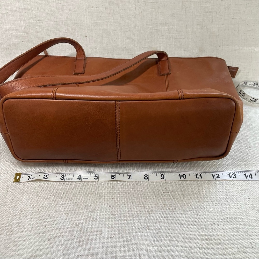 Civil Alchemy St. Louis Classic Leather Tote Bag - Picture 14 of 16